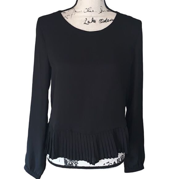 ROLYPOLY black pleated bottom blouse M - Picture 1 of 10